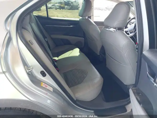JTNB11HK0J3028698 2018 TOYOTA CAMRY - Image 8