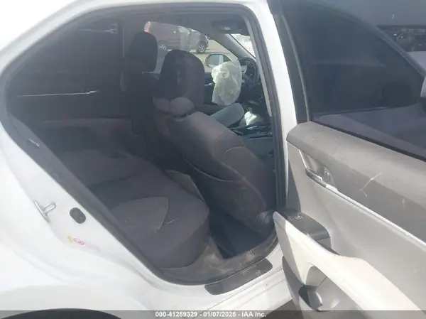 JTNB11HK0J3029009 2018 TOYOTA CAMRY - Image 8