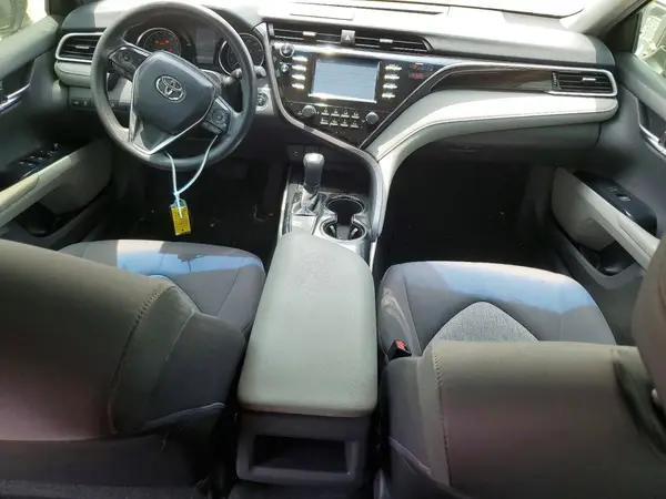 JTNB11HK0J3032573 2018 TOYOTA CAMRY - Image 8