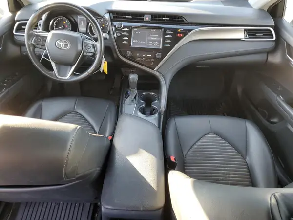 JTNB11HK0J3034906 2018 TOYOTA CAMRY - Image 8