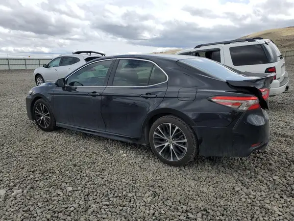 JTNB11HK0J3035537 2018 TOYOTA CAMRY - Image 2