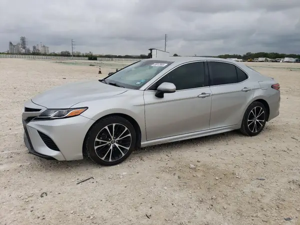 JTNB11HK0J3036283 2018 TOYOTA CAMRY - Image 1