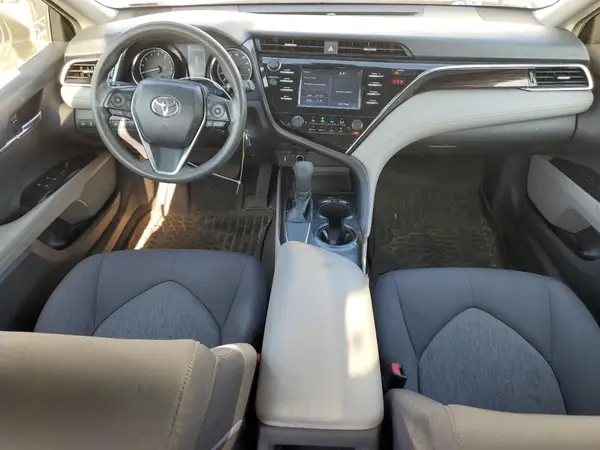 JTNB11HK0J3038115 2018 TOYOTA CAMRY - Image 8