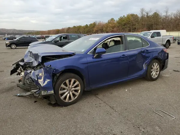 JTNB11HK0J3038339 2018 TOYOTA CAMRY - Image 1