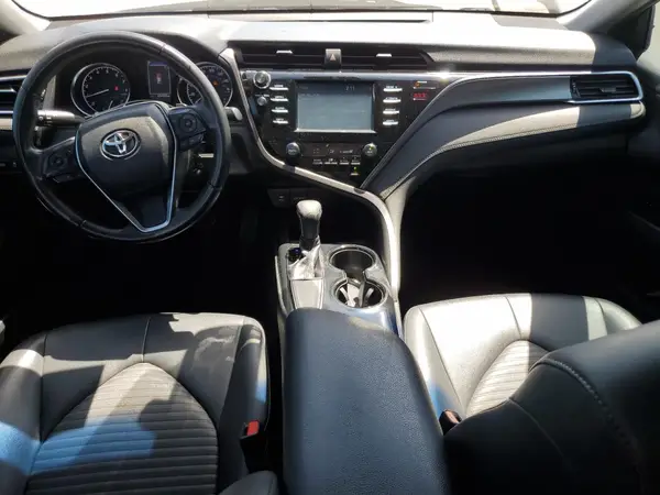 JTNB11HK0J3040088 2018 TOYOTA CAMRY - Image 8
