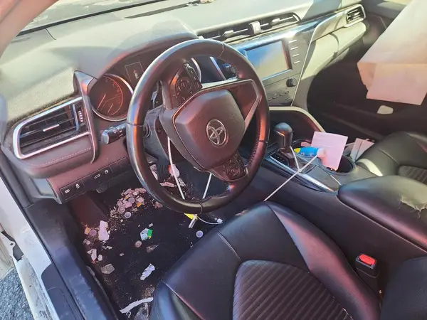 JTNB11HK0J3041435 2018 TOYOTA CAMRY - Image 8