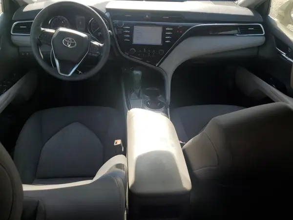 JTNB11HK0J3044383 2018 TOYOTA CAMRY - Image 8