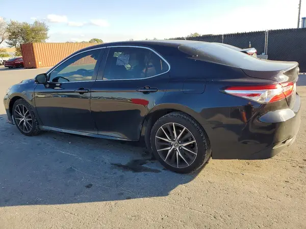 JTNB11HK0J3045212 2018 TOYOTA CAMRY - Image 2