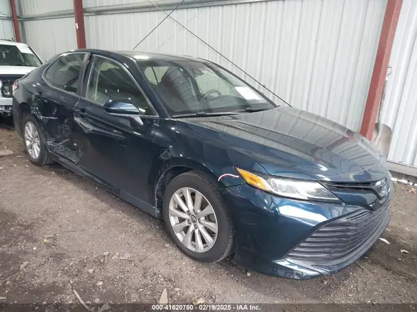 JTNB11HK0J3045520 2018 TOYOTA CAMRY - Image 1