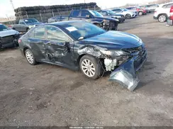 JTNB11HK0J3045534 2018 TOYOTA CAMRY