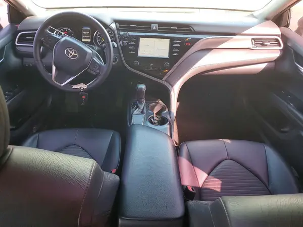 JTNB11HK0J3049650 2018 TOYOTA CAMRY - Image 8