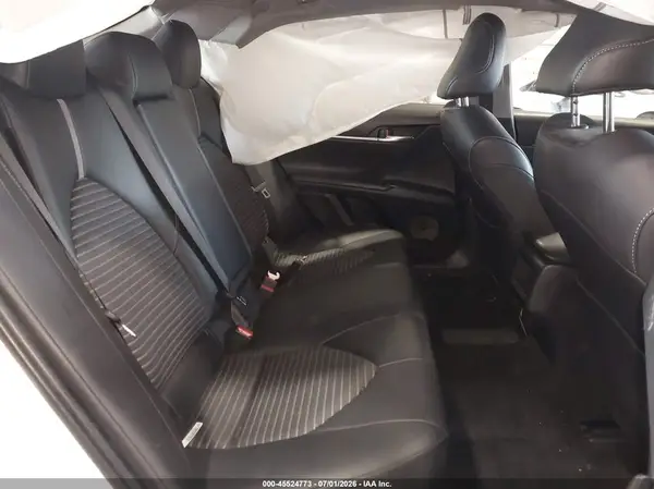 JTNB11HK0J3051687 2018 TOYOTA CAMRY - Image 8