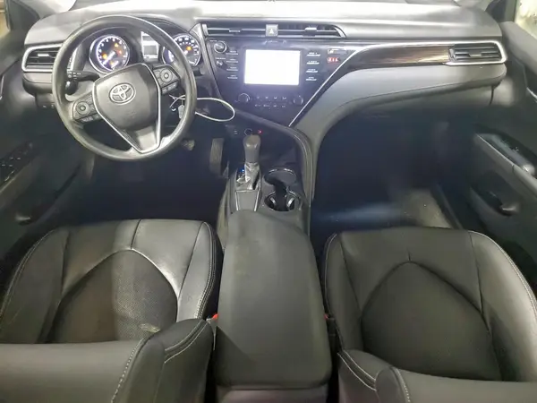 JTNB11HK0J3069588 2018 TOYOTA CAMRY - Image 8