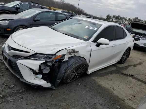 JTNB11HK1J3000408 2018 TOYOTA CAMRY - Image 1