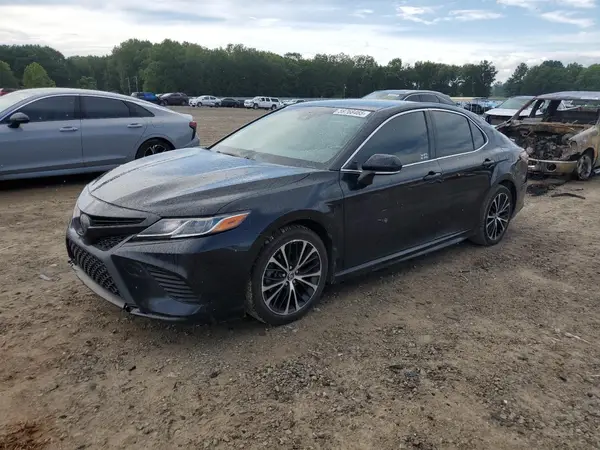 JTNB11HK1J3003194 2018 TOYOTA CAMRY - Image 1
