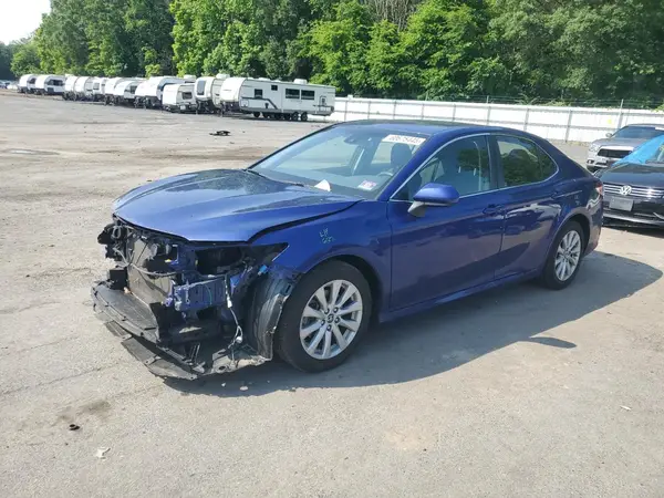 JTNB11HK1J3004085 2018 TOYOTA CAMRY - Image 1