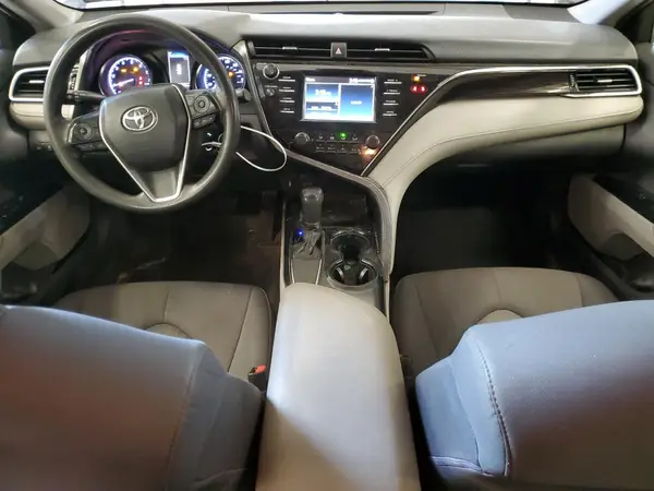 JTNB11HK1J3004670 2018 TOYOTA CAMRY - Image 8