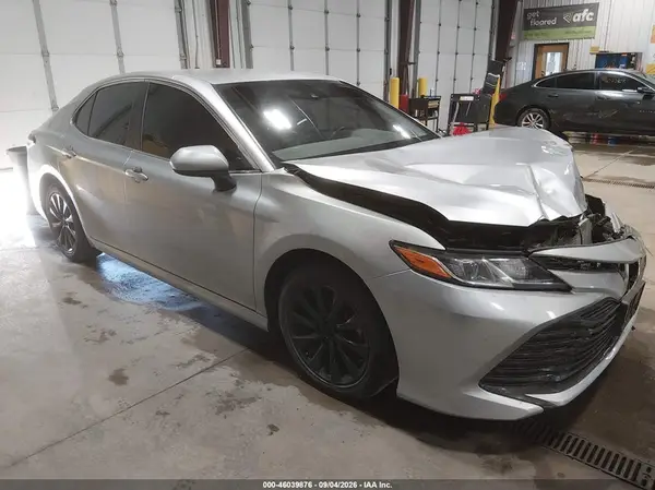 JTNB11HK1J3012400 2018 TOYOTA CAMRY - Image 1