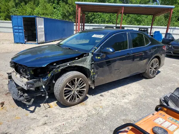 JTNB11HK1J3020805 2018 TOYOTA CAMRY - Image 1
