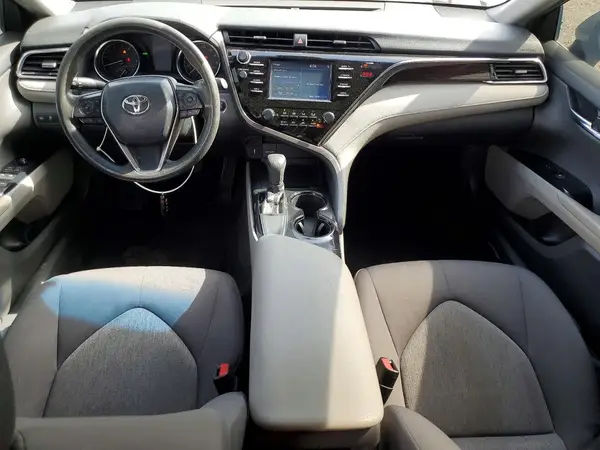 JTNB11HK1J3020917 2018 TOYOTA CAMRY - Image 8