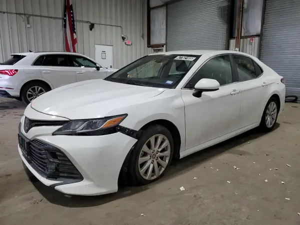 JTNB11HK1J3023557 2018 TOYOTA CAMRY - Image 1