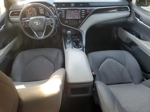 JTNB11HK1J3028080 2018 TOYOTA CAMRY - Image 8