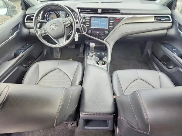 JTNB11HK1J3029083 2018 TOYOTA CAMRY - Image 8