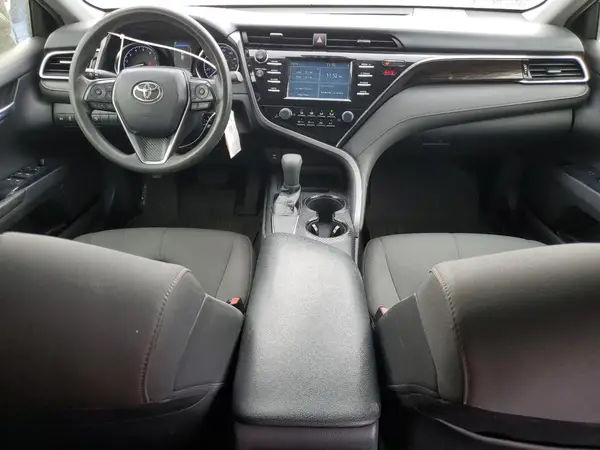 JTNB11HK1J3029696 2018 TOYOTA CAMRY - Image 8