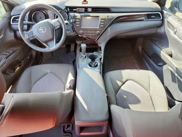 JTNB11HK1J3031870 2018 TOYOTA CAMRY - Image 8