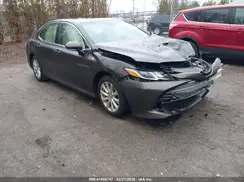JTNB11HK1J3040200 2018 TOYOTA CAMRY
