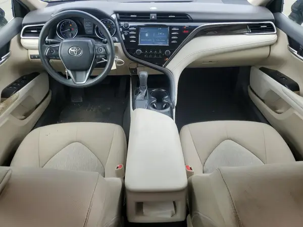 JTNB11HK1J3041850 2018 TOYOTA CAMRY - Image 8