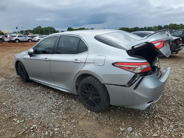 JTNB11HK1J3046515 2018 TOYOTA CAMRY - Image 2