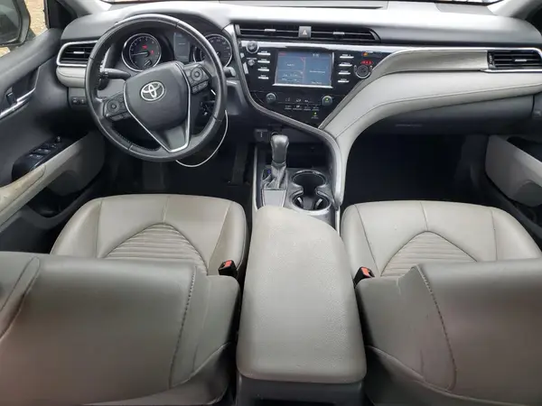 JTNB11HK1J3046515 2018 TOYOTA CAMRY - Image 8
