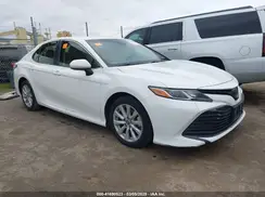 JTNB11HK1J3057126 2018 TOYOTA CAMRY
