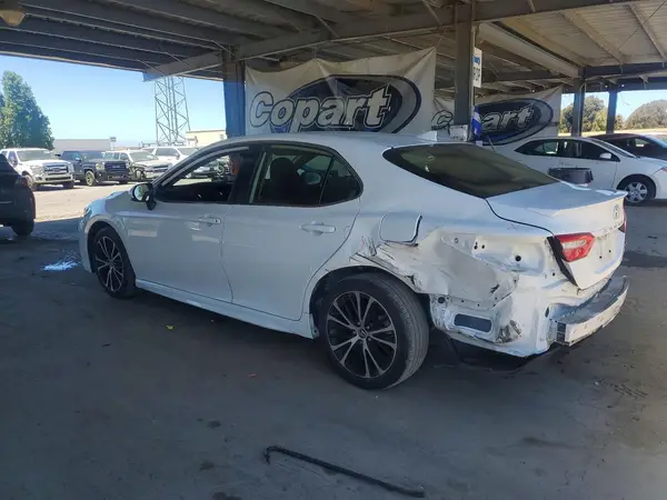 JTNB11HK1K3076776 2019 TOYOTA CAMRY - Image 2