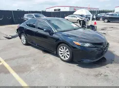 JTNB11HK2J3000384 2018 TOYOTA CAMRY