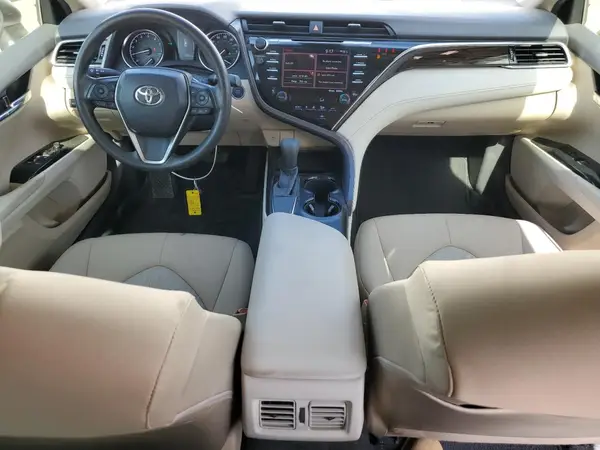 JTNB11HK2J3000532 2018 TOYOTA CAMRY - Image 8