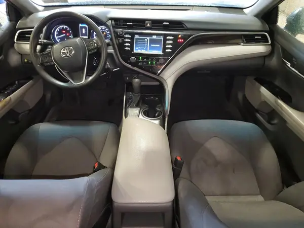 JTNB11HK2J3001647 2018 TOYOTA CAMRY - Image 8