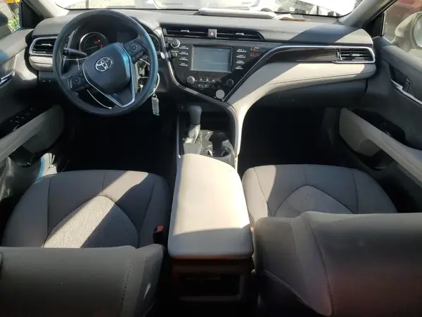 JTNB11HK2J3001972 2018 TOYOTA CAMRY - Image 8