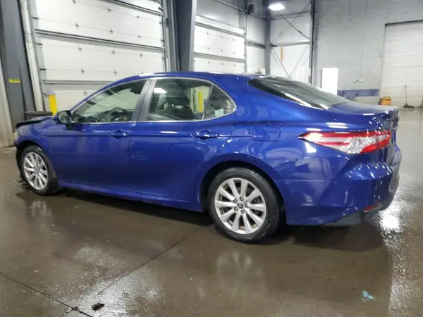 JTNB11HK2J3007853 2018 TOYOTA CAMRY - Image 2