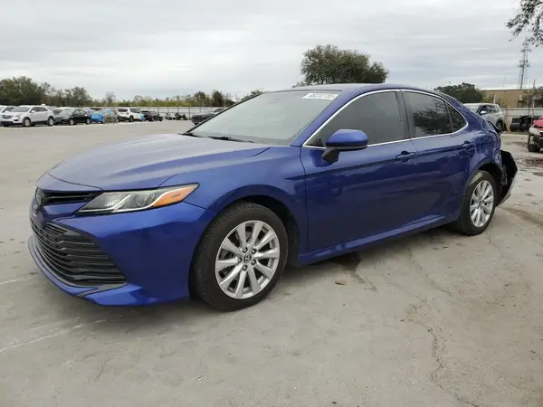 JTNB11HK2J3011112 2018 TOYOTA CAMRY - Image 1