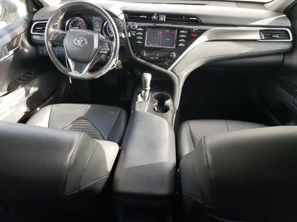 JTNB11HK2J3011188 2018 TOYOTA CAMRY - Image 8