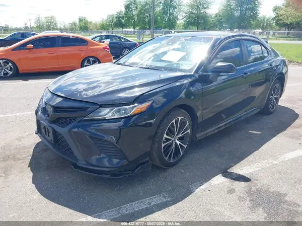 JTNB11HK2J3012373 2018 TOYOTA CAMRY - Image 2