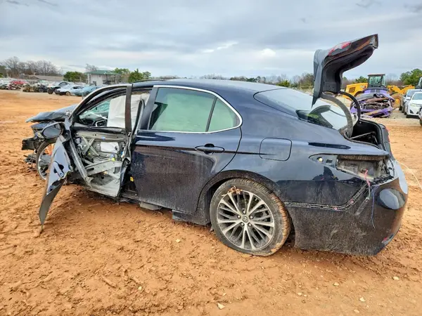 JTNB11HK2J3013457 2018 TOYOTA CAMRY - Image 2