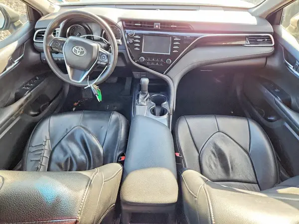 JTNB11HK2J3015189 2018 TOYOTA CAMRY - Image 8