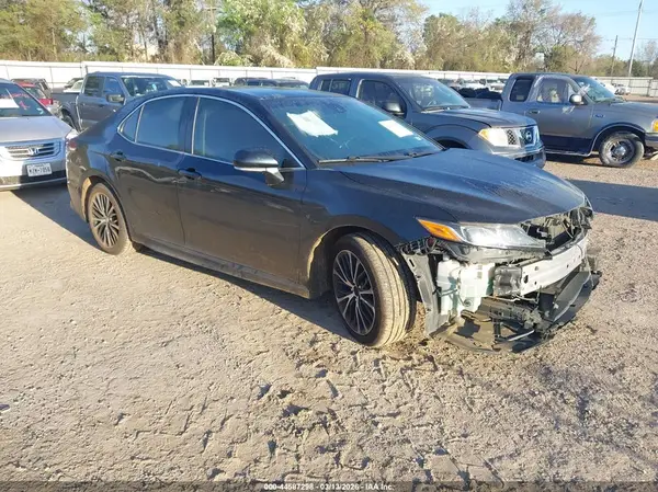 JTNB11HK2J3016617 2018 TOYOTA CAMRY - Image 1