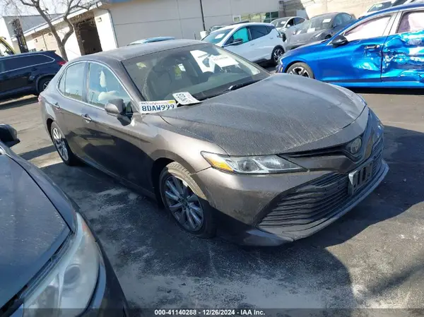 JTNB11HK2J3018965 2018 TOYOTA CAMRY - Image 1