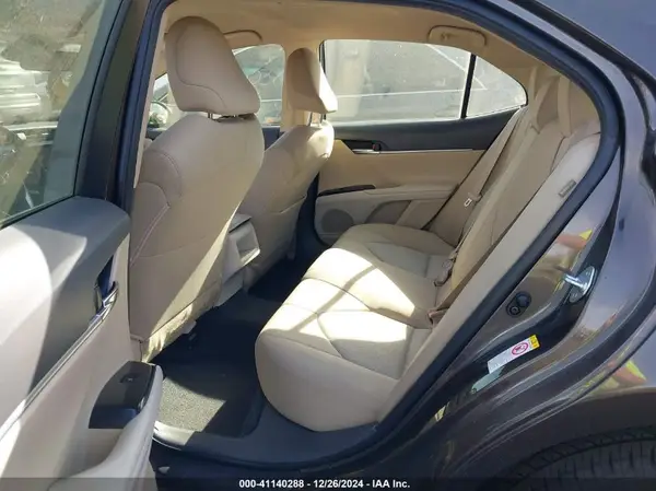 JTNB11HK2J3018965 2018 TOYOTA CAMRY - Image 8