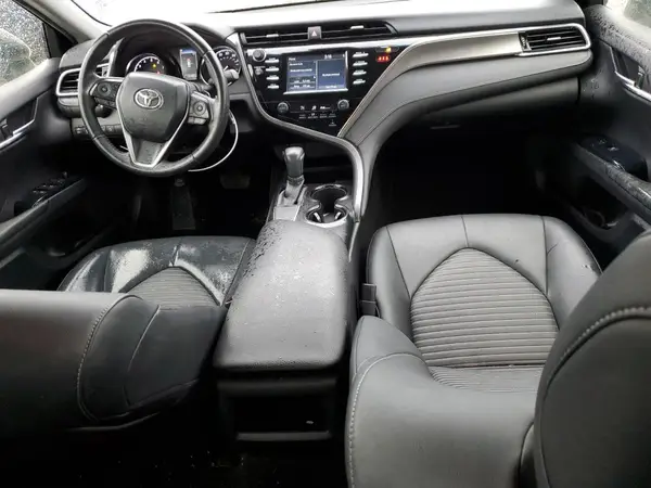 JTNB11HK2J3020215 2018 TOYOTA CAMRY - Image 8