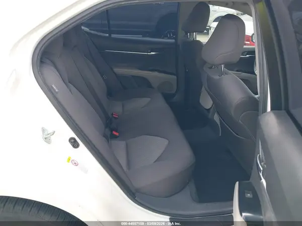 JTNB11HK2J3021025 2018 TOYOTA CAMRY - Image 8